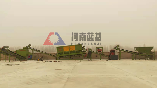 大件垃圾撕碎機(jī)的應(yīng)用,專(zhuān)業(yè)垃圾處理設(shè)備